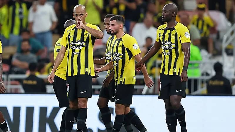فابينيو ينتظم في تدريبات الاتحاد