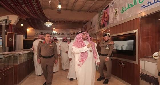 بالصور.. مدير الخدمات الطبية بالداخلية يتفقد أجنحة الوزارة في الجنادرية 32