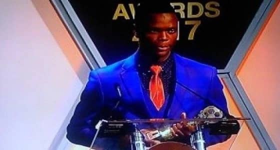 " باتسون داكا " يحصد جائزة " الكاف " لأفضل لاعب صاعد في 2017