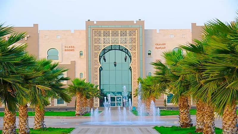 جامعة جازان تؤكد منع 10 حالات فقط من الاختبارات بسبب التحصين