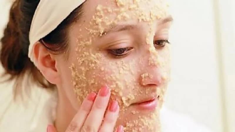 وصفة سهلة لتقشير البشرة بالشوفان في 10 دقائق