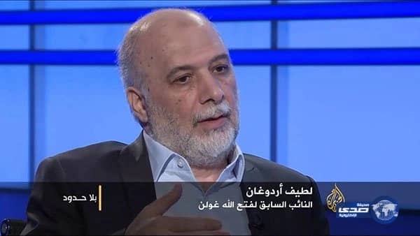 بالفيديو.."لطيف اردوغان" : غولن قال لي أنه يلتقي مع الله سبحانه وتعالي ويتكلم معه