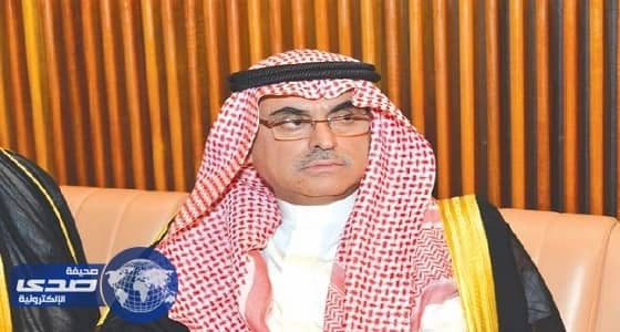 قانونيون يحذرون من الإساءة إلى وزير الخدمة المدنية المُعفى من منصبه