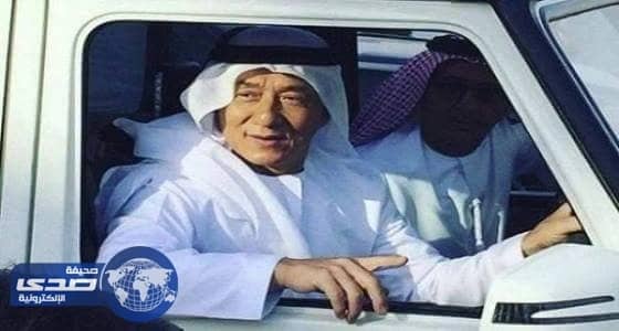 بالصور..جاكي شان يقود الدبابات في شوارع المغرب