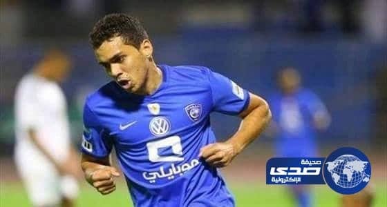 حكم مباراة الهلال والباطن يطلب إيقاف "إدواردو" لخروجه عن النص
