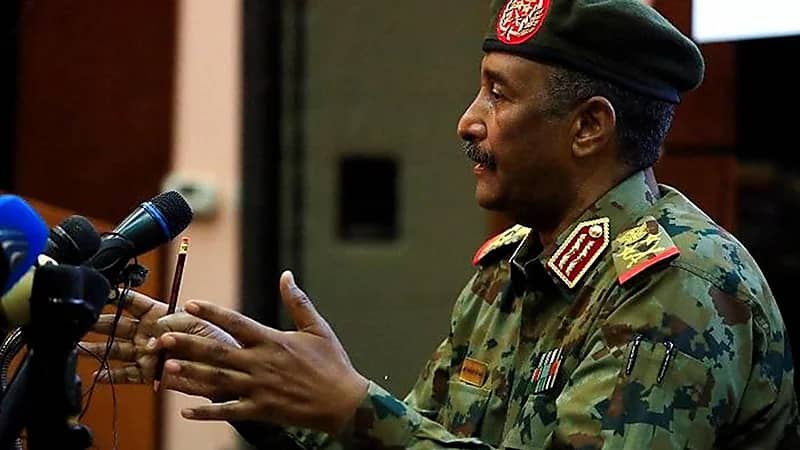 البرهان يعين علي الصادق وكيلاً لخارجية السودان