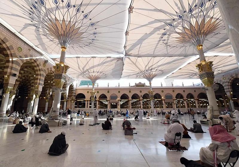 الكشف عن خليفة فلادان في الأهلي 