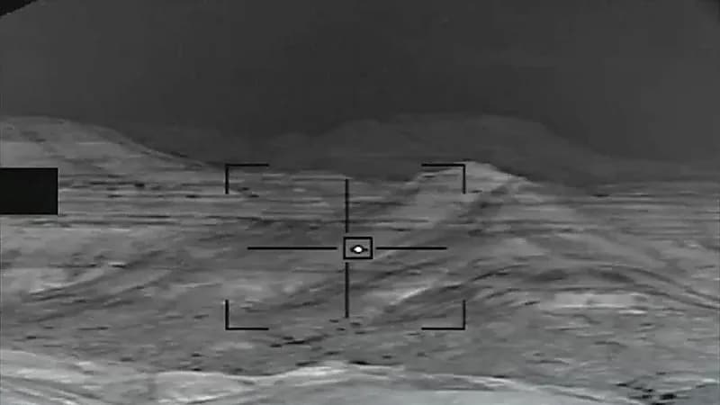 إغلاق محلين وضبط 55 بدلة عسكرية و200 قطعة أنواط ورتب مخالفة بالرياض