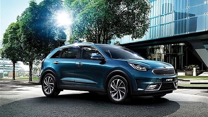 إزاحة الستار عن السيارة كيا نيرو 2021