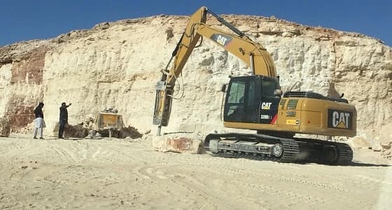 محافظ جدة يتسلم تقرير الإدارة العامة للدفاع المدني لعام 1438