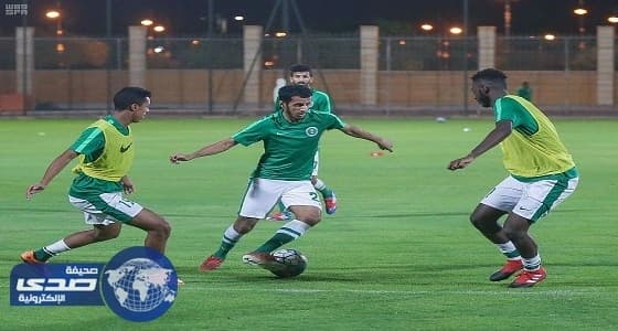 بالصور.. المنتخب الأولمبي يواصل تدريباته في الرياض