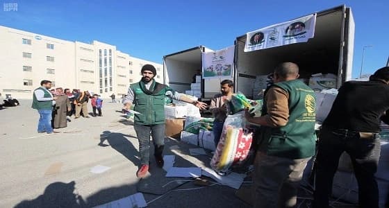" سلمان للإغاثة " يوزع الكسوة الشتوية على 574 أسرة سورية في الزرقاء الأردنية