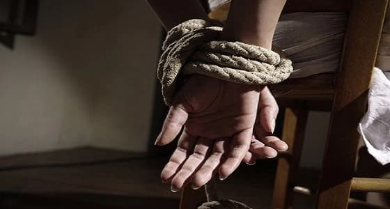 قتل رهينة بدلا من الخاطف في عملية أمنية
