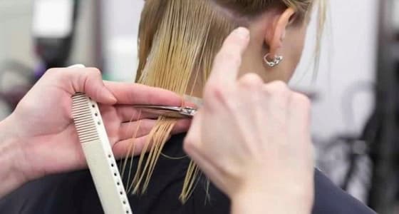 أفضل الأيام لقص الشعر ونصائح لحمايته من التقصف والتلف