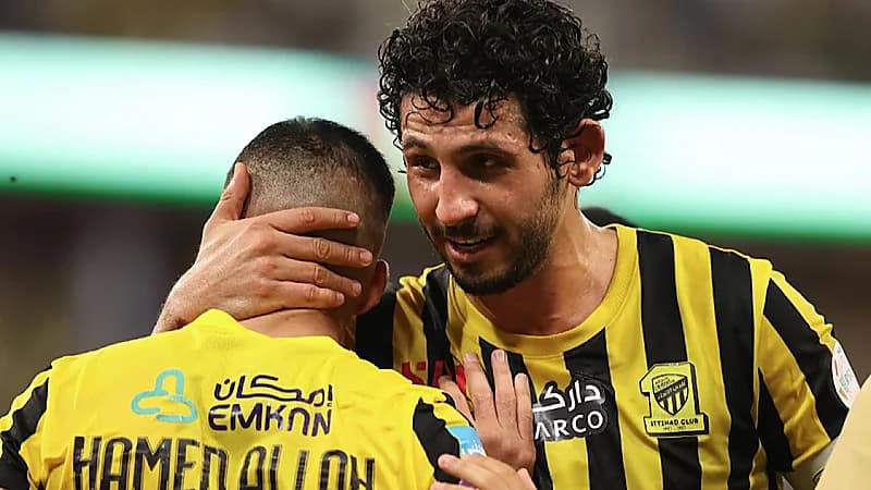 الإيقاف يهدد ثلاثي الاتحاد في كأس الملك