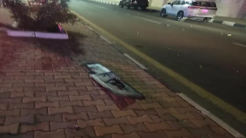 صور..بعض آثار الأضرار المدنية جراء اعتراض مسيرة حوثية باتجاه جيزان