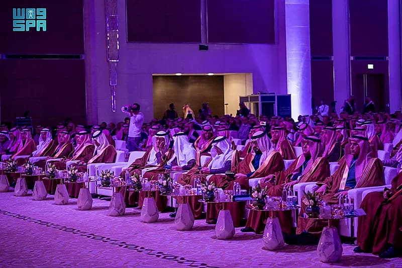 بالفيديو.. لأول مرة في المملكة نجاح جهاز "الايكمو" في علاج الأطفال