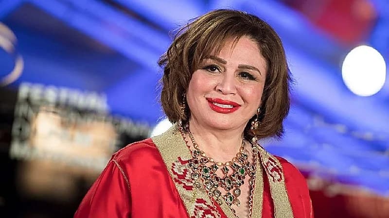 إلهام شاهين تعلن التبرع بأعضائها بعد الوفاة بدلا من أن يأكلها "الدود"