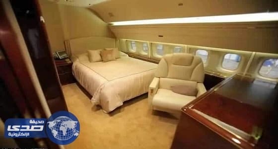 بالصور.. تعرف على محتويات الطائرات الخاصة برؤساء ومشاهير العالم