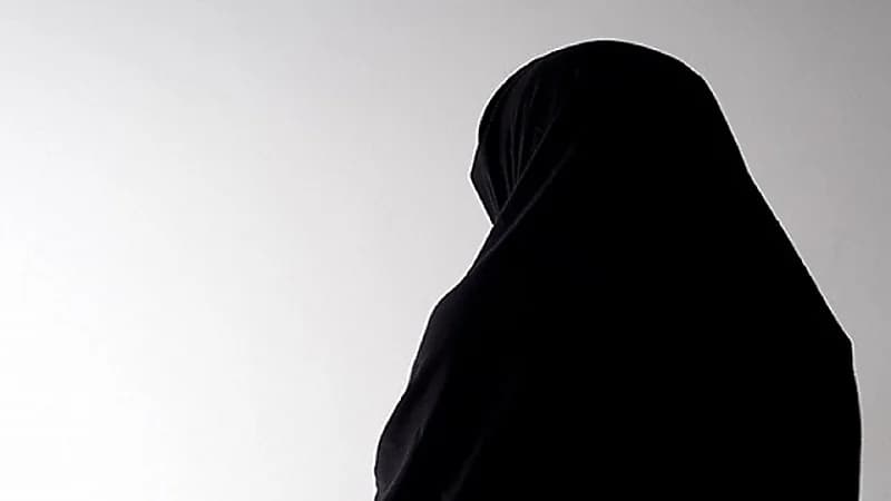 نزع ولاية أسرة في تزويج ابنتهم وعقد قرانها على أجنبي