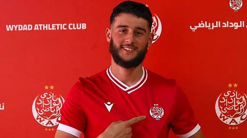 العين الإماراتي يعلن تعاقده مع نسيم الشاذلي