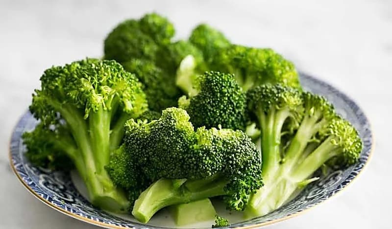 الكشف عن فوائد صحية مذهلة للبروكلي 