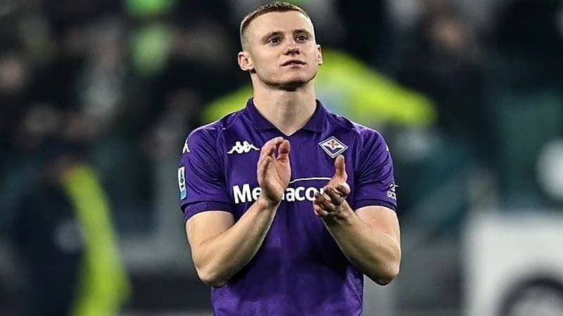 الهلال يعرض 35 مليون يورو لضم بيترو كوموزو