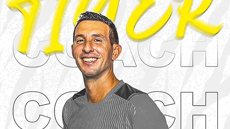 الاتحاد يعلن راؤول بيريز مدربًا لفريق سيدات النادي