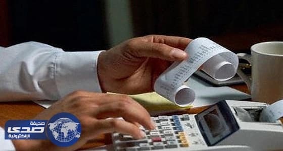 تقرير يحذر: تطبيق ضريبة القيمة المضافة يؤثر في ثقة المستهلكين