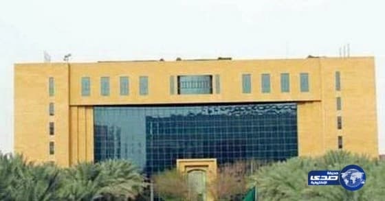 البلدية والقروية  تزيل المكاتب العقارية المخالفة خلال الشهر الجاري