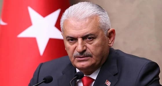 رئيس الوزراء التركي يصل المدينة المنورة