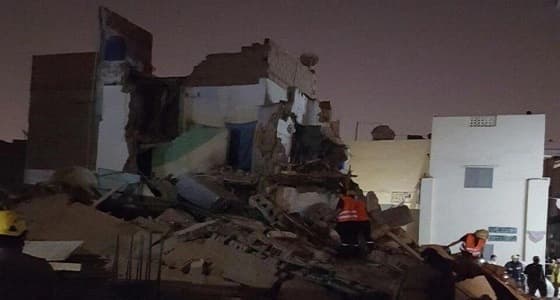 انهيار جزء من منزل شعبي بجدة وإصابة طفلة