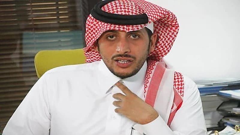 محسن الشهري يكشف عن مشاكله مع الفنانات بسبب "التاتو"