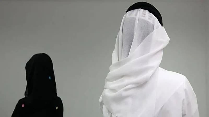 إلزام امرأة برد 7 سيارات لطليقها 