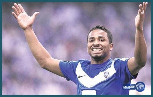 بالفيديو.. بعد مرور 66 عاماً تسعيني يتزوج وصيفة أرملته