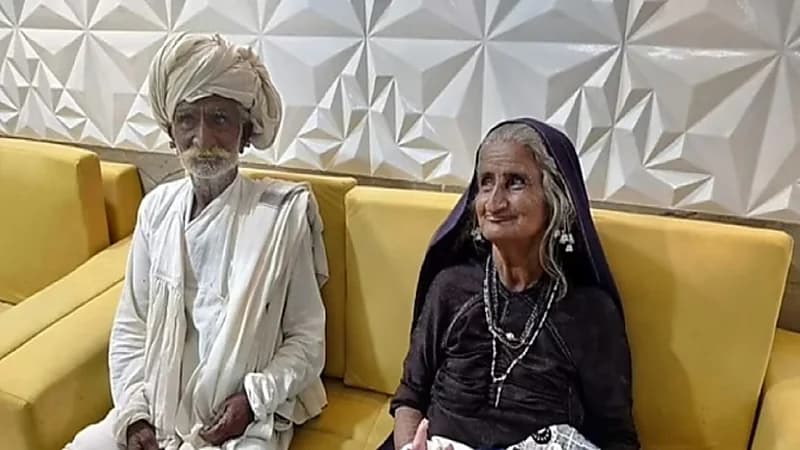 صور.. مسنة تنجب طفلها الأول في سن السبعين