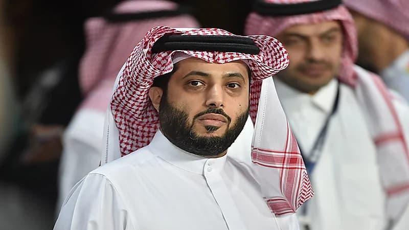 آل الشيخ: "العمة تشويه لتاريخنا"