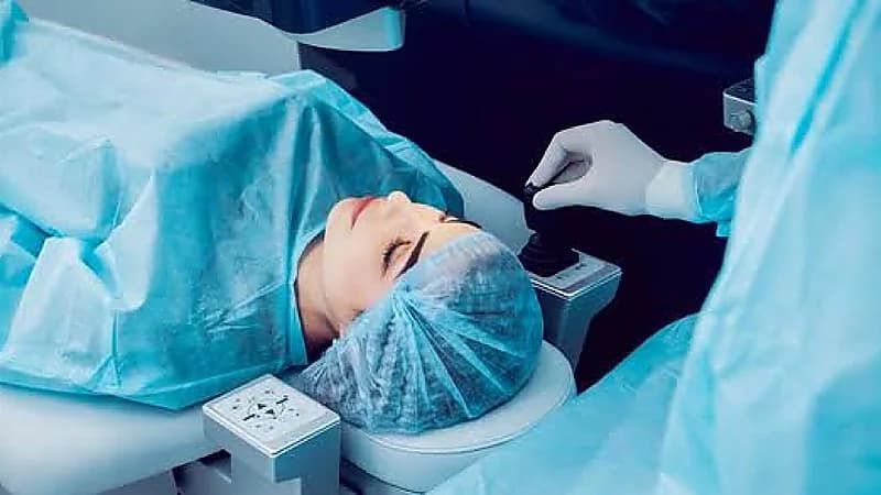 "مستشفى الملك خالد للعيون " يوضح من هم المرضى التي تناسبهم عملية تثبيت القرنية