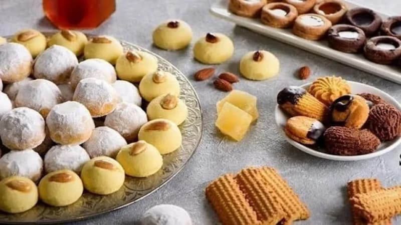 خطورة الكعك والبسكويت على مرضى ضغط الدم