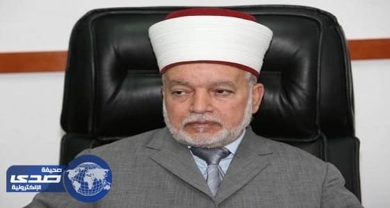 مفتي القدس: العبور من خلال البوابات الإلكترونية يبطل الصلاة