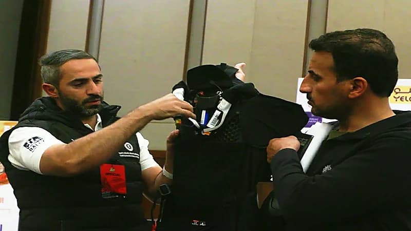 الاتحاد السعودي يهدي متسابقي الدراجات النارية وسادة هوائية