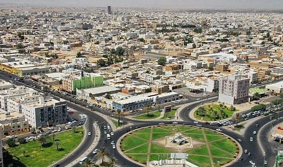 أمير تبوك يضع حجر الأساس لمشروعات بـ 1.9 مليار ريال
