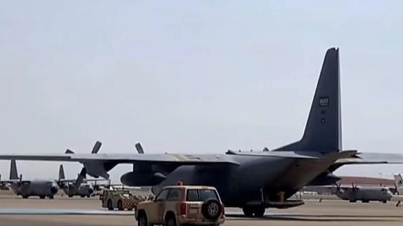 وصول طائرة على متنها 82 شخصًا من الرعايا العالقين في السودان إلى جدة