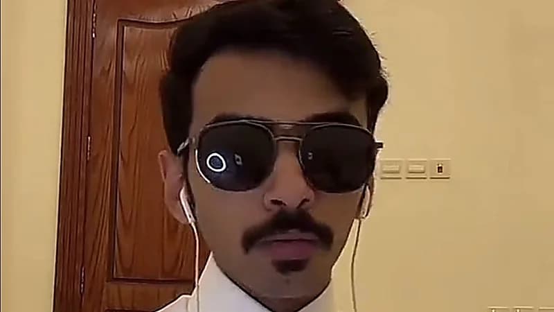 نايف المطيري يواسي البنات الذين يريدون الزواج منه : بتزوج واحدة غيداء فقط .. فيديو