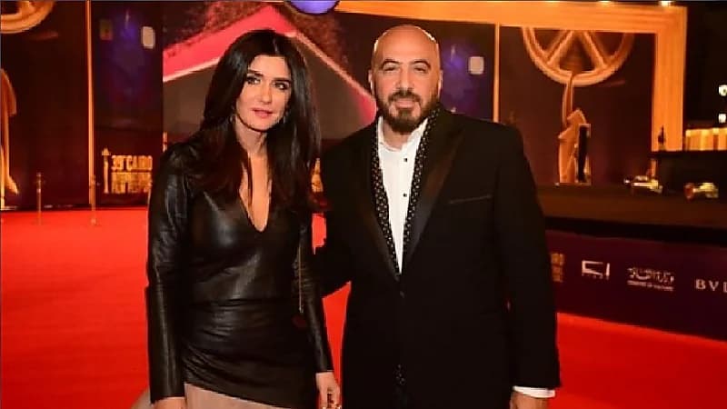 مجدي الهواري: بفطر مع طليقتي غادة عادل وأولادي في رمضان