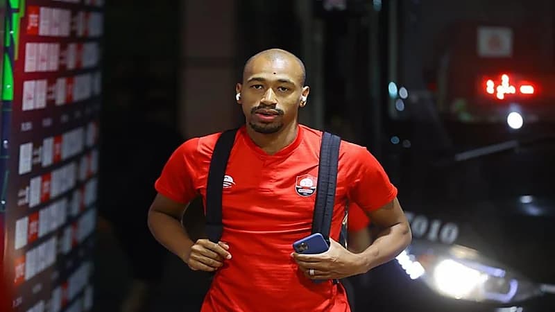 سبب تعطل صفقة هنريكي مع الرائد