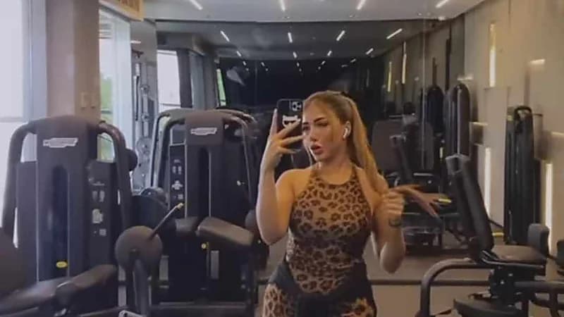 سارة سلامة بملابس رياضية جريئة..صور