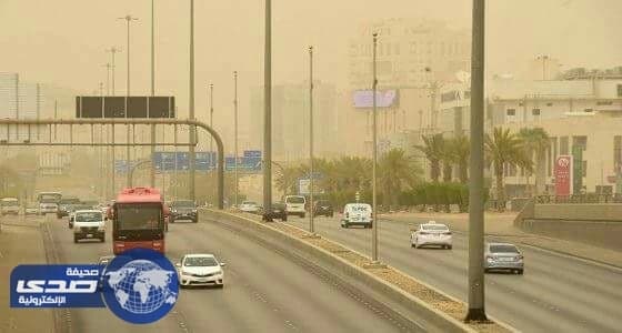 طريقة سهلة لتصرّيف الحرارة المخزنة داخل مقصورة السيارة