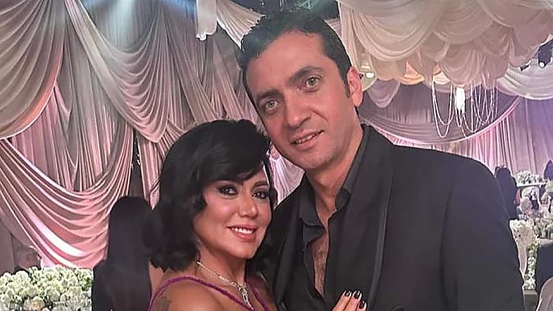 رانيا يوسف تدخل القفص الذهبي مع المخرج أحمد جمال.. صور