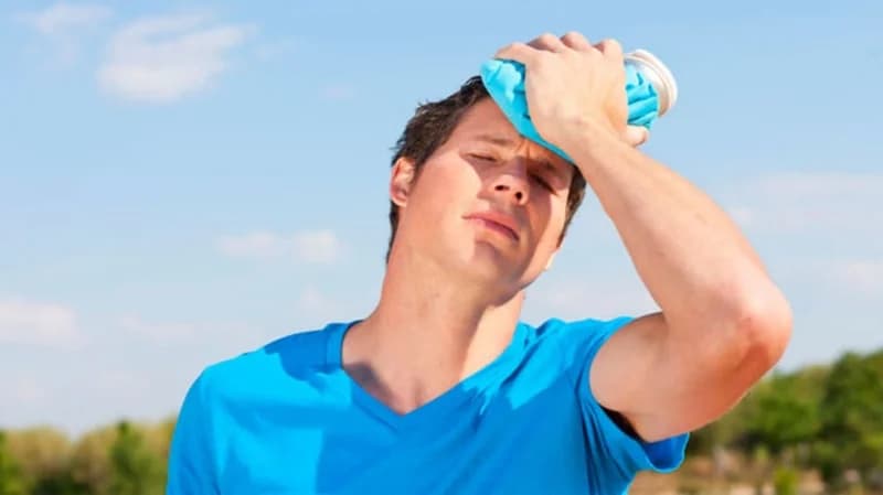 كيف تنقذ شخص أصيب بضربة شمس ؟